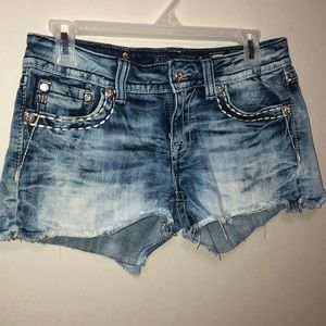 Miss Me Shorts 💙